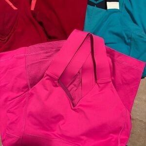 3 lululemon tanks